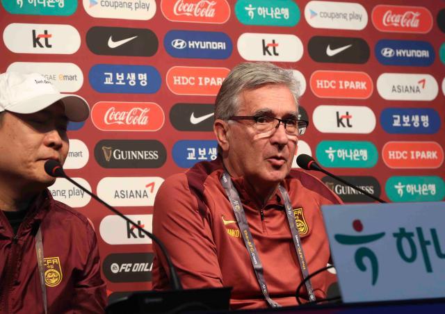 开云体育官方网站-18强赛分组抽签程序敲定 国足主帅伊万亲赴现场