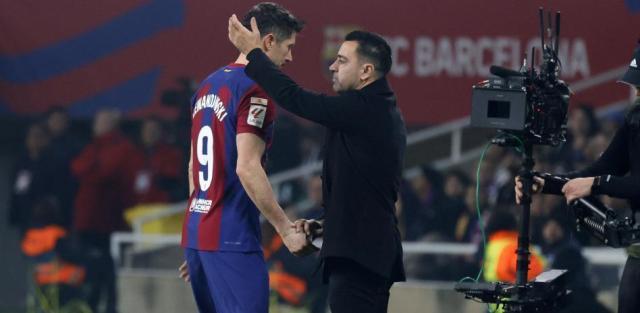 开云体育入口-西媒：莱万昨日与哈维沟通，表示球员应对现状负责