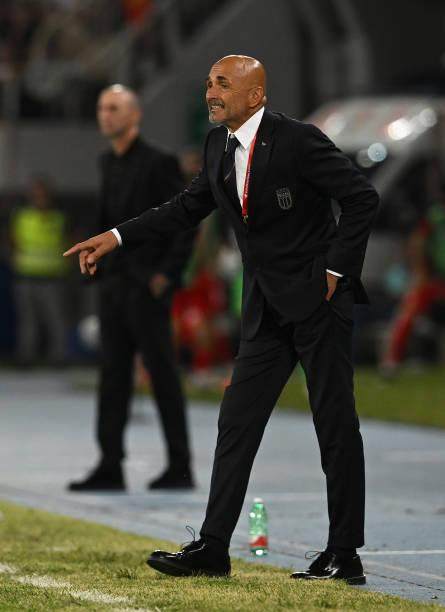 开云体育官方网站-梁熙明：直说了吧，意大利现在真踢不动欧洲三流