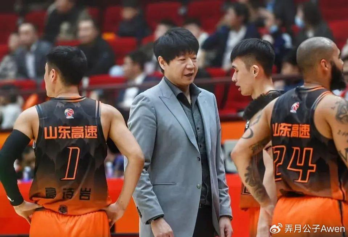 开云体育官网-计划有变，准备夺冠？山东签NBA前雷霆新秀，球迷：这是个狠人|山东队|约翰逊|山东男篮|德雷克·鲍威尔|诺曼·鲍威尔_新浪体育_新浪新闻