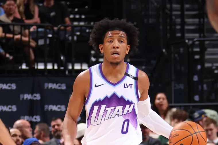 开云体育平台app-美记：爵士与肯尼迪-钱德勒签下第二份10天短合同